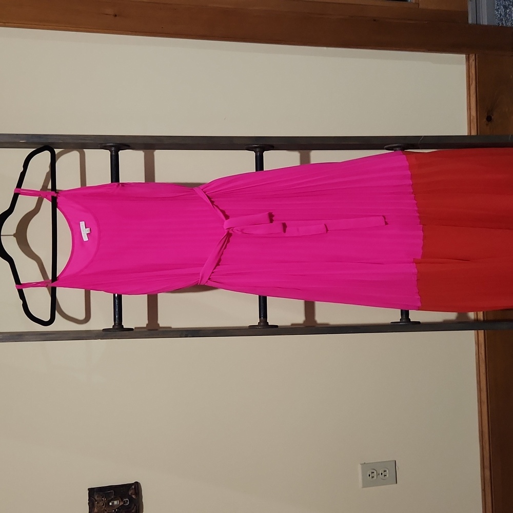 Pleated color block Maxi Dress